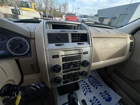 Used 2008 Ford Escape Limited image 26