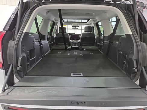 Used 2025 Ford Expedition Max Platinum AWD/4WD image 45