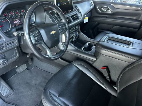 Used 2021 Chevrolet Suburban LT w/ Rear Media and Nav Package image 10