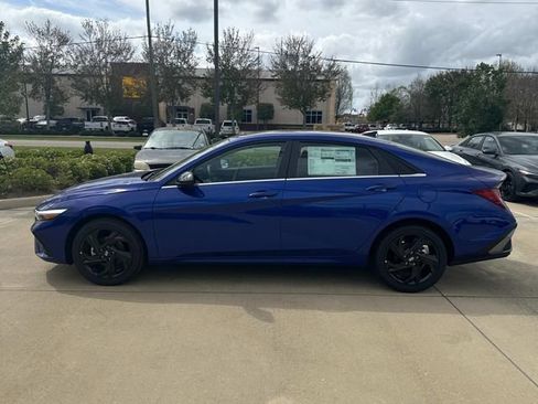 New 2026 Hyundai Elantra SEL Sport Premium w/ Cargo Package FWD image 7