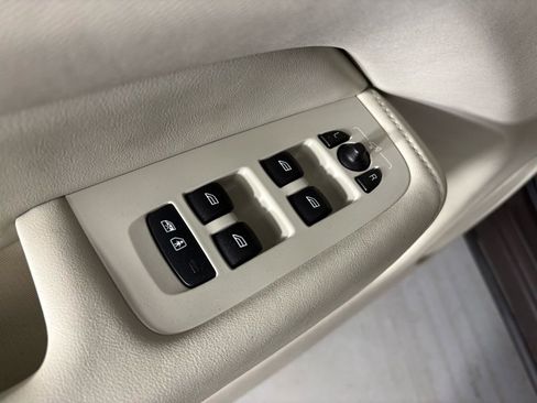 Used 2022 Volvo XC60 B5 Inscription w/ Advanced Package image 14