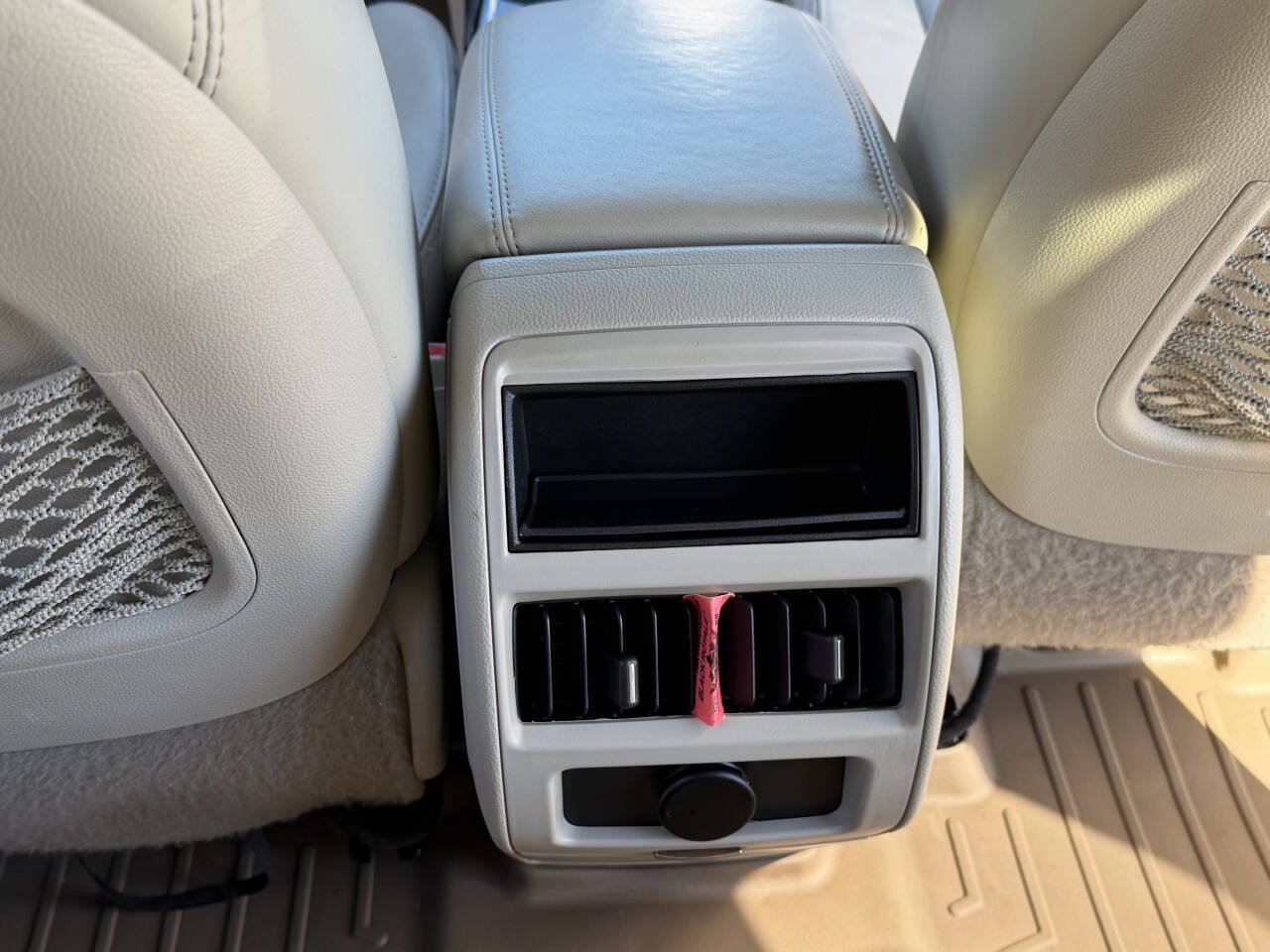 Used 2016 Cadillac SRX Luxury FWD image 15