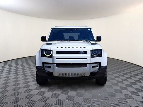 Used 2022 Land Rover Defender 110 S AWD/4WD image 3