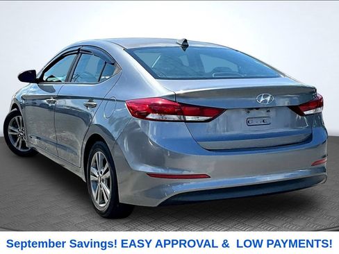 Used 2018 Hyundai Elantra SEL w/ Cargo Package FWD image 3