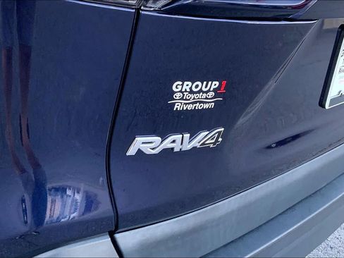 Used 2022 Toyota RAV4 XLE Premium FWD image 26