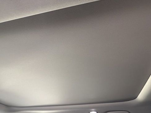 Certified 2025 Honda Pilot Elite image 30