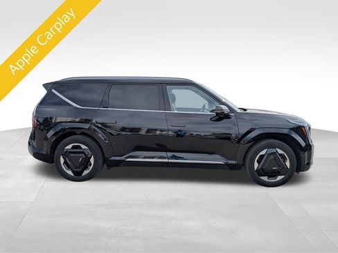 Certified 2024 Kia EV9 Land AWD/4WD image 4