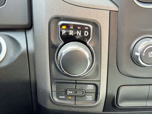 Used 2015 RAM 1500 Express AWD/4WD image 36