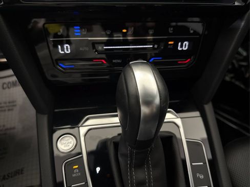 Used 2021 Volkswagen Arteon SEL Premium AWD/4WD image 37