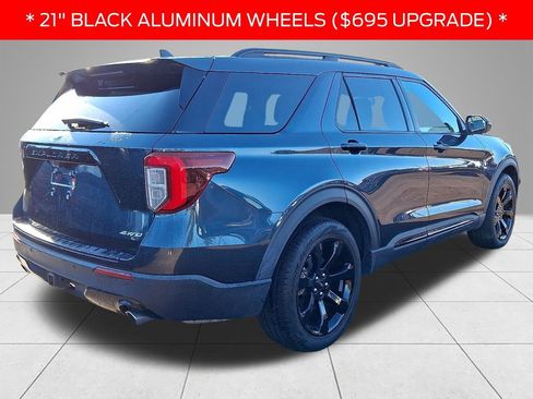 Certified 2022 Ford Explorer ST-Line w/ Class IV Trailer Tow Package image 4