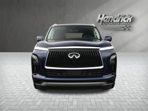 Used 2026 INFINITI QX80 Luxe RWD image 3