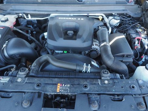 Used 2019 Chevrolet Colorado Z71 image 31