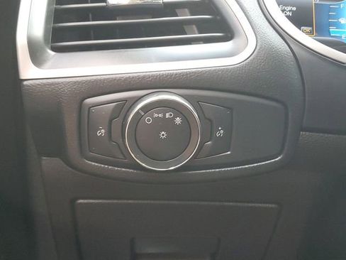 Used 2017 Ford Edge SEL w/ Equipment Group 201A image 29