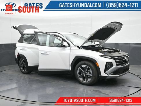 Used 2025 Hyundai Tucson SEL FWD image 50