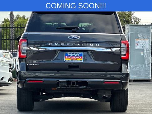 Used 2023 Ford Expedition Limited RWD image 5