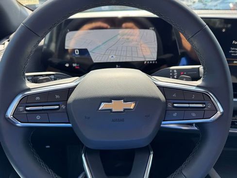 New 2026 Chevrolet Equinox LT image 15