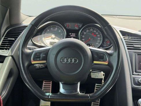 Used 2011 Audi R8 V8 AWD/4WD image 37