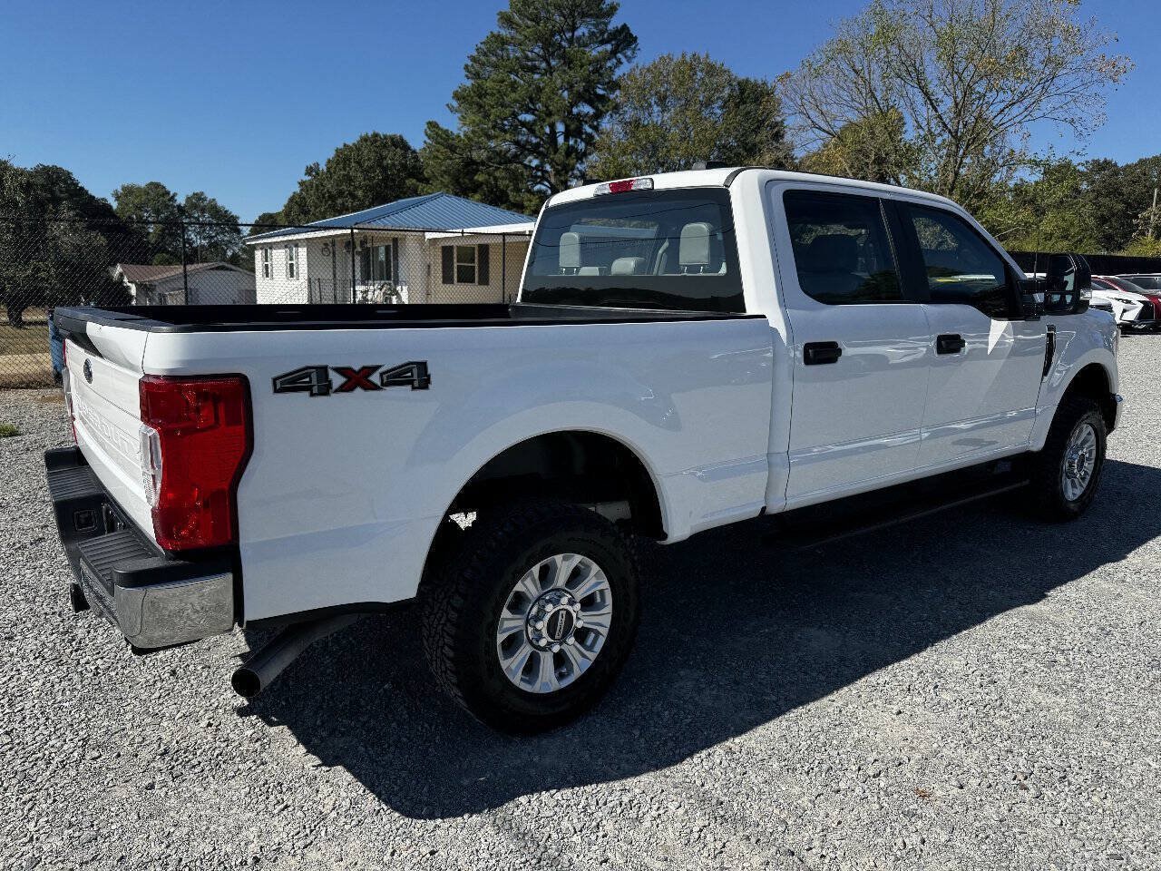 Used 2022 Ford F250 XL w/ STX Appearance Package AWD/4WD image 8