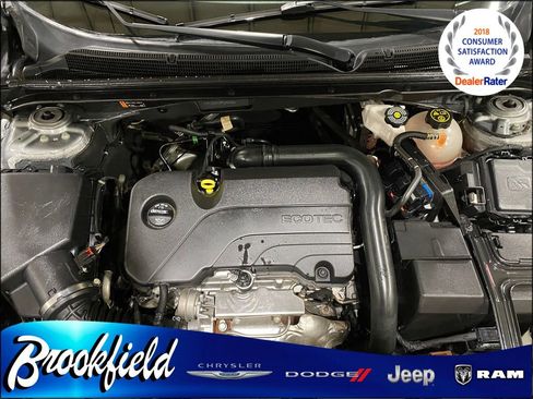 Used 2023 Chevrolet Malibu LS image 29