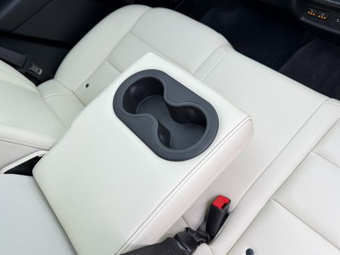 Used 2019 Cadillac XT4 Sport w/ Cold Weather Package image 41