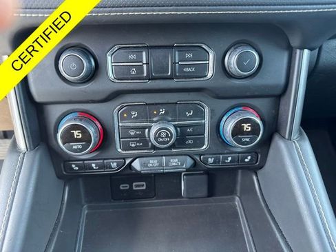 Used 2023 Chevrolet Suburban Premier AWD/4WD image 13