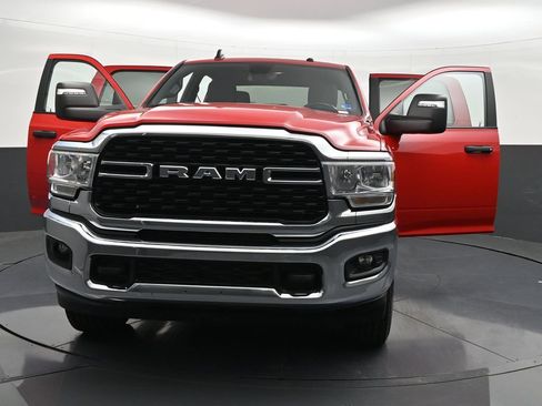 Used 2023 RAM 2500 Big Horn w/ Level 1 Equipment Group AWD/4WD image 45