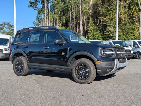 New 2025 Ford Bronco Sport Badlands AWD/4WD image 2
