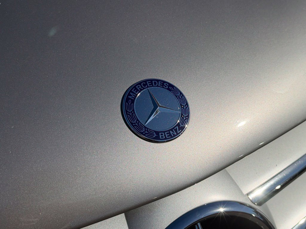 Used 2008 Mercedes-Benz SL 550 image 3