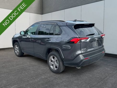 Used 2025 Toyota RAV4 XLE AWD/4WD image 3