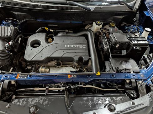 Used 2021 Chevrolet Equinox LT image 8