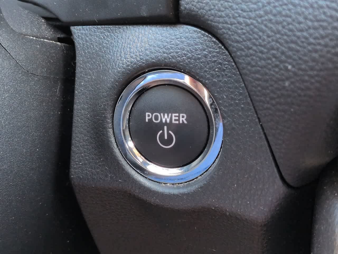 Certified 2025 Toyota RAV4 XLE AWD/4WD image 25