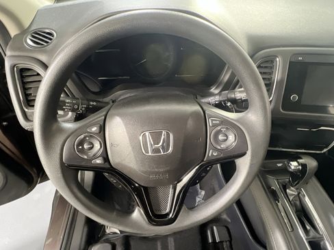 Used 2022 Honda HR-V EX image 11