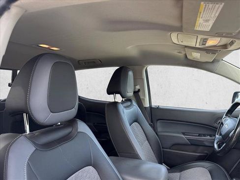 Used 2016 Chevrolet Colorado Z71 RWD image 15