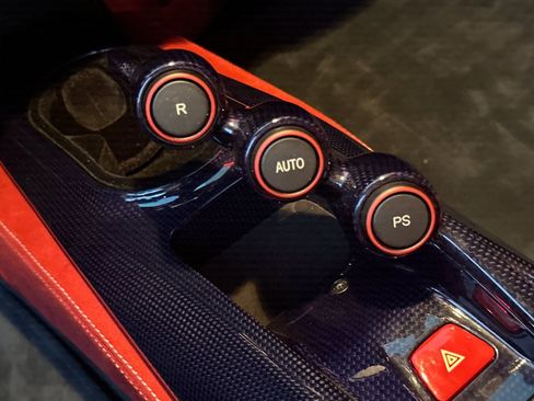 Used 2019 Ferrari 488 Pista Coupe image 26