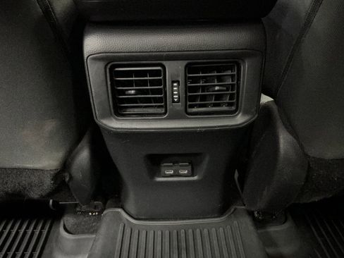 Used 2022 Toyota RAV4 XLE w/ Convenience Package AWD/4WD image 24