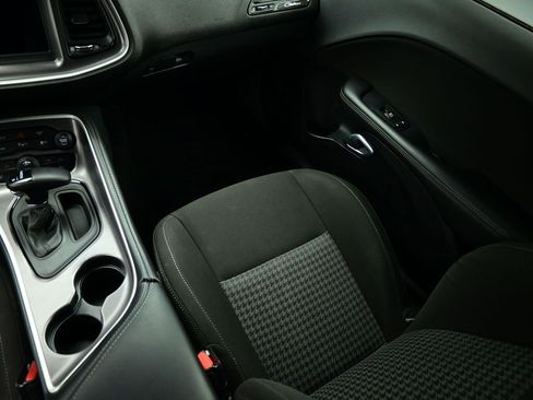 Used 2021 Dodge Challenger GT w/ Blacktop Package image 10