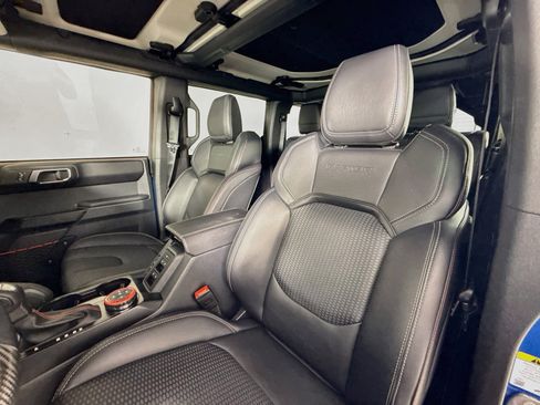 Used 2025 Ford Bronco Raptor AWD/4WD image 11