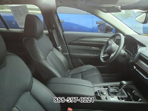 Used 2025 MAZDA CX-50 AWD 2.5 S w/ Premium Plus Pkg image 9