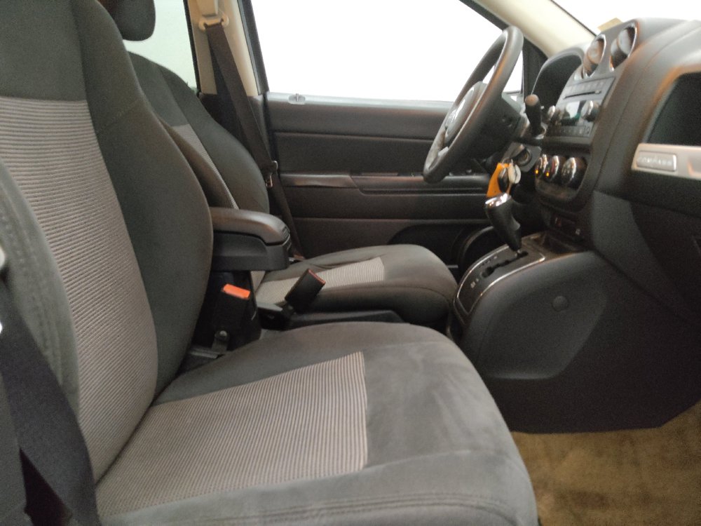 Used 2017 Jeep Compass Sport w/ Power Value Group FWD image 21