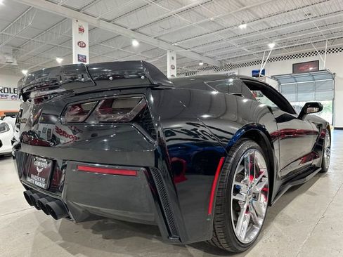 Used 2015 Chevrolet Corvette Stingray Coupe w/ 3LT Preferred Equipment Group RWD image 4