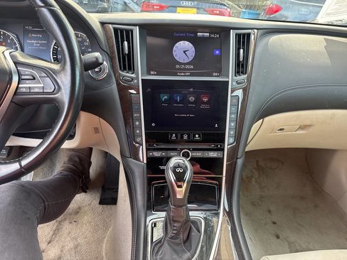 Used 2018 INFINITI Q50 Luxe w/ Cargo Package (L95) image 13