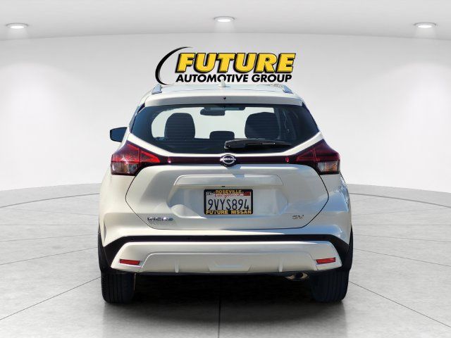 Certified 2023 Nissan Kicks SV FWD image 8