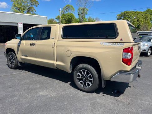 Used 2017 Toyota Tundra SR5 w/ TRD Off Road Package AWD/4WD image 3