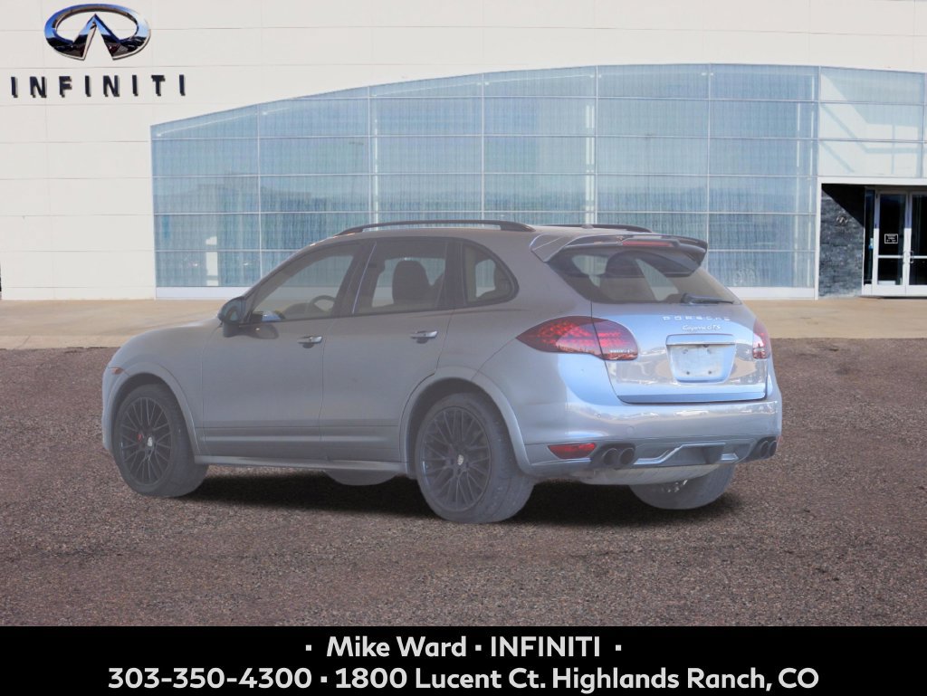 Used 2014 Porsche Cayenne GTS AWD/4WD image 3