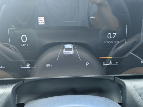 Used 2025 Kia K4 EX FWD image 28