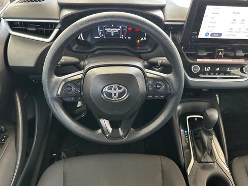 Used 2026 Toyota Corolla LE w/ LE Premium Package FWD image 15