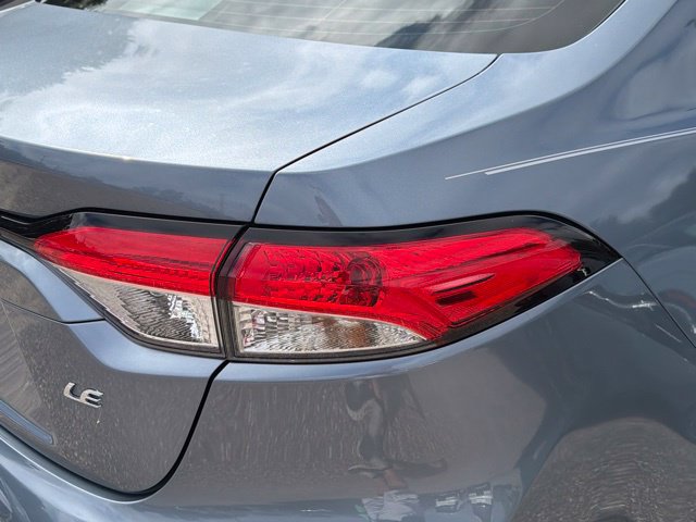Used 2020 Toyota Corolla LE FWD image 12
