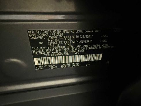 Certified 2023 Toyota RAV4 LE image 38