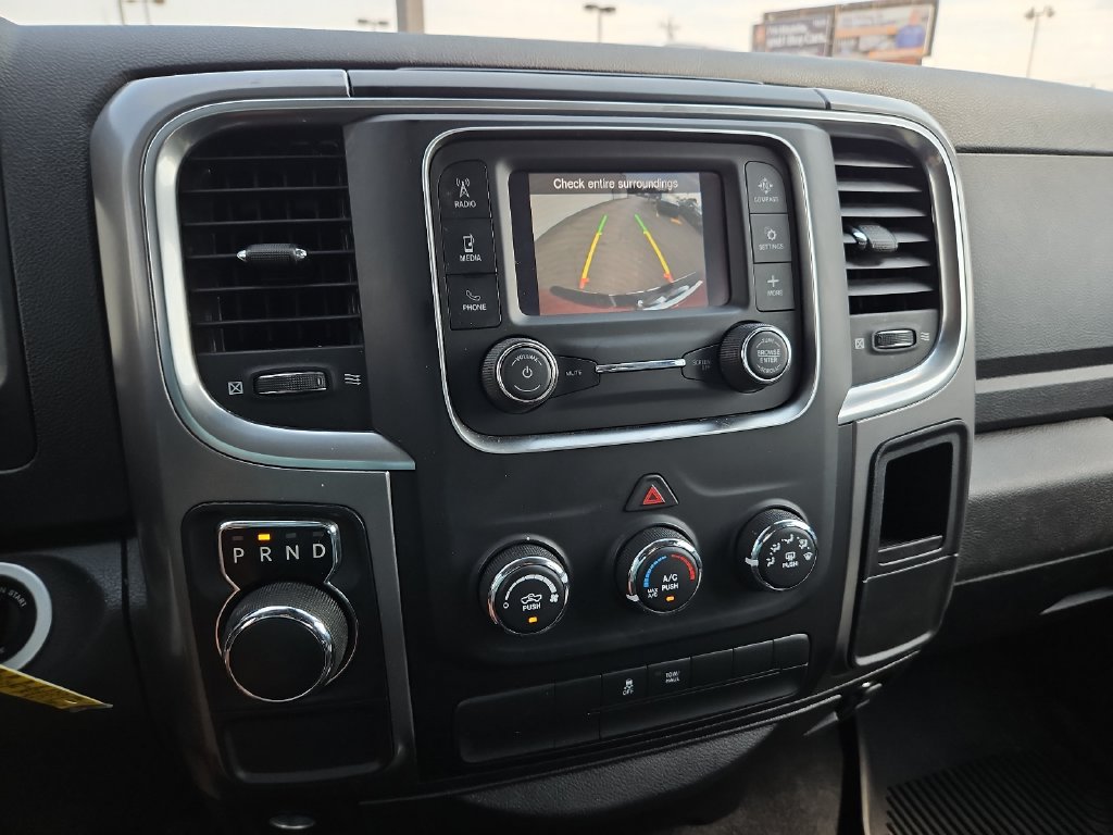 Used 2022 RAM 1500 Classic SLT RWD image 21