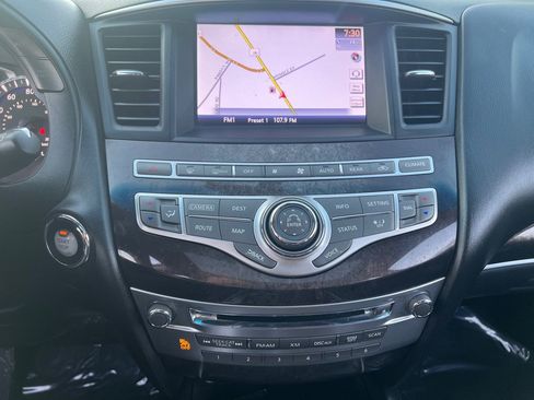 Used 2013 INFINITI JX35 AWD w/ Premium Pkg image 28